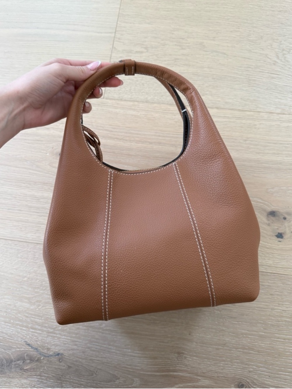 NWT Le Tanneur Small Juliette Handbag in Tan Brown Grained Leather - Picture 6 of 10